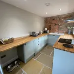 Converted Bullamoor Barns, 公寓